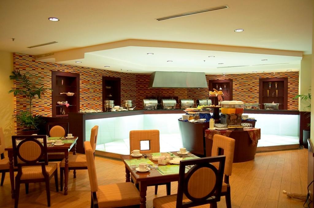Hotel Gran Puri Manado Dış mekan fotoğraf